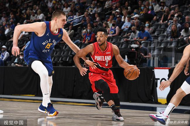 新星与老将 新星与老将