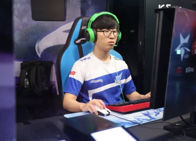 这类情节往 这类情节往