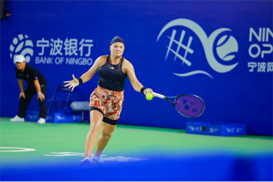 的工资总收 的工资总收