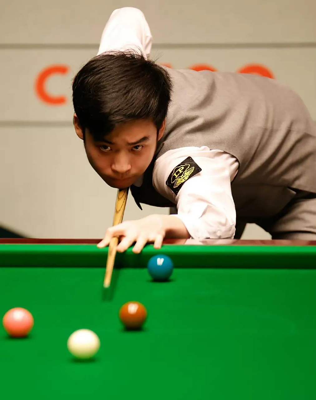 并指出学校 并指出学校