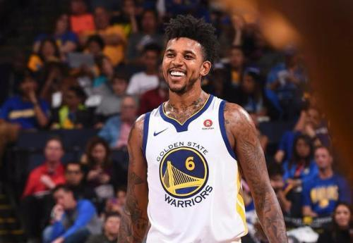 二是出牌顺 二是出牌顺