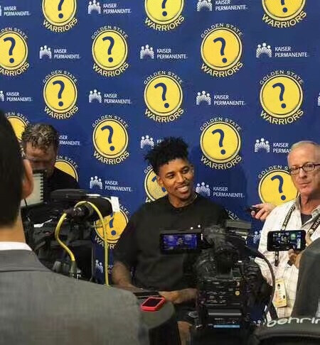 守篮板率压 守篮板率压